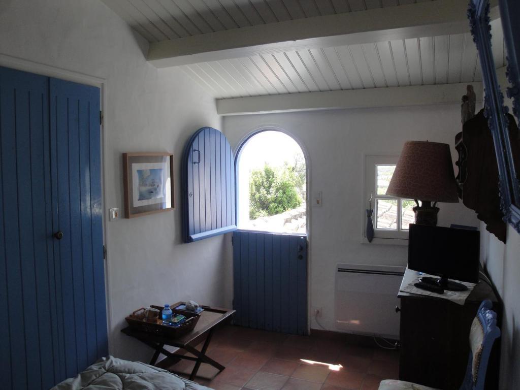 Le Buzet Bleu Bed & Breakfast Noirmoutier-en-l'Ile Luaran gambar