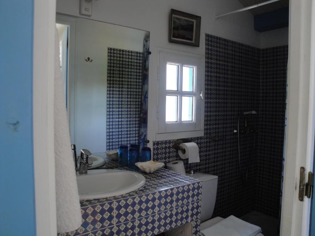 Le Buzet Bleu Bed & Breakfast Noirmoutier-en-l'Ile Luaran gambar