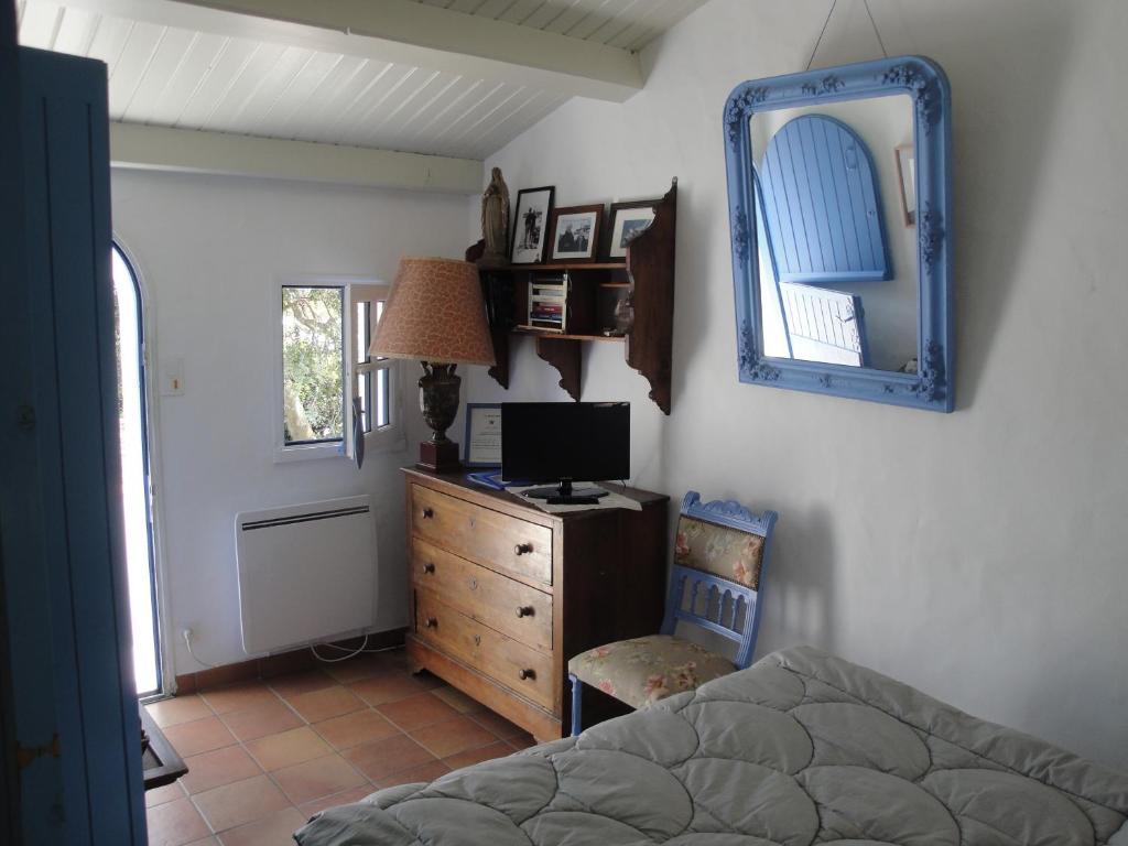 Le Buzet Bleu Bed & Breakfast Noirmoutier-en-l'Ile Luaran gambar