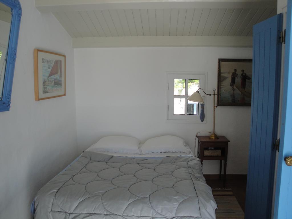 Le Buzet Bleu Bed & Breakfast Noirmoutier-en-l'Ile Luaran gambar
